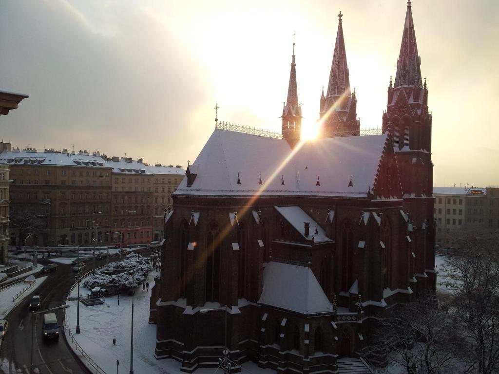 Onefam Miru Hostel Praag Kamer foto
